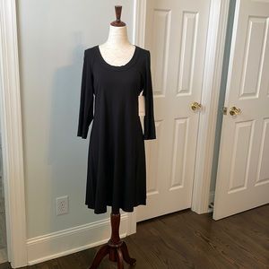 Karen Kane Dress- New.  Black super soft- SZ M
